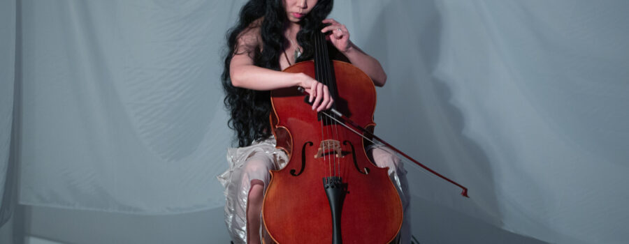 ACCELERATOR Artist Profile: VORA